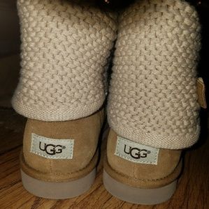 AUTHENTIC UGG boots ***Womens Size 7***